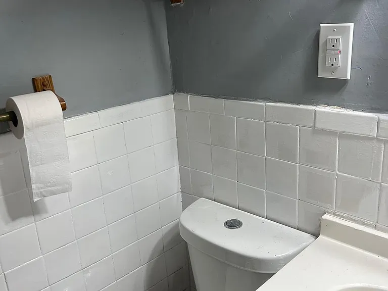 5047 Benning Rd SE #B — Photo 5