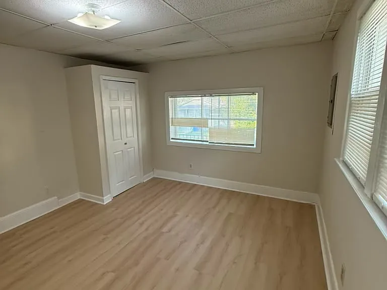 605 Spruce St #605SPRUCEST-2 — Photo 6