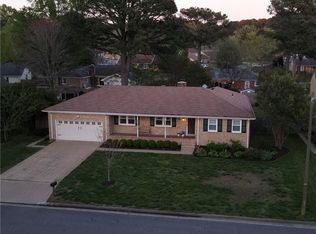 1897 Long Bridge Ln, Virginia Beach, VA 23454