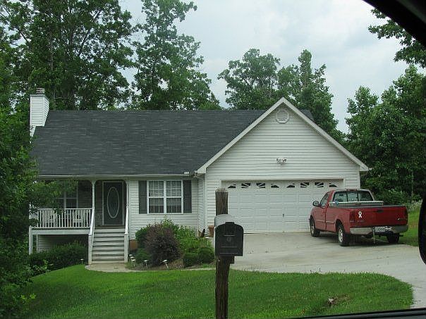 250 Greentree Trl.  Temple, GA  30179