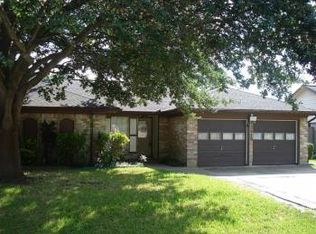 12915 Dermott Dr, Houston, TX 77065