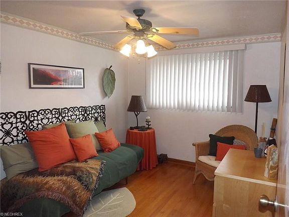 5th image of 25415 Country Club Blvd #911