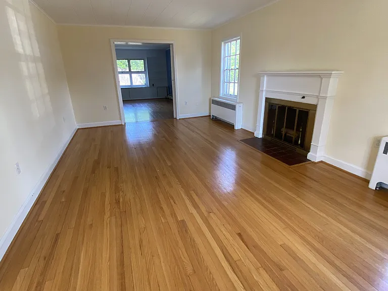 1115 W Addition St — Photo 16