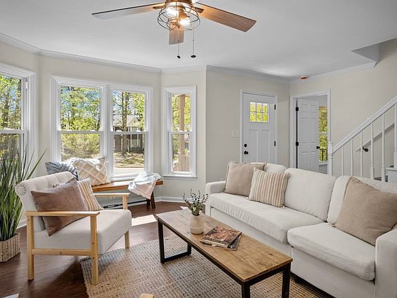 2nd image of 4936 Liverpool Ln
