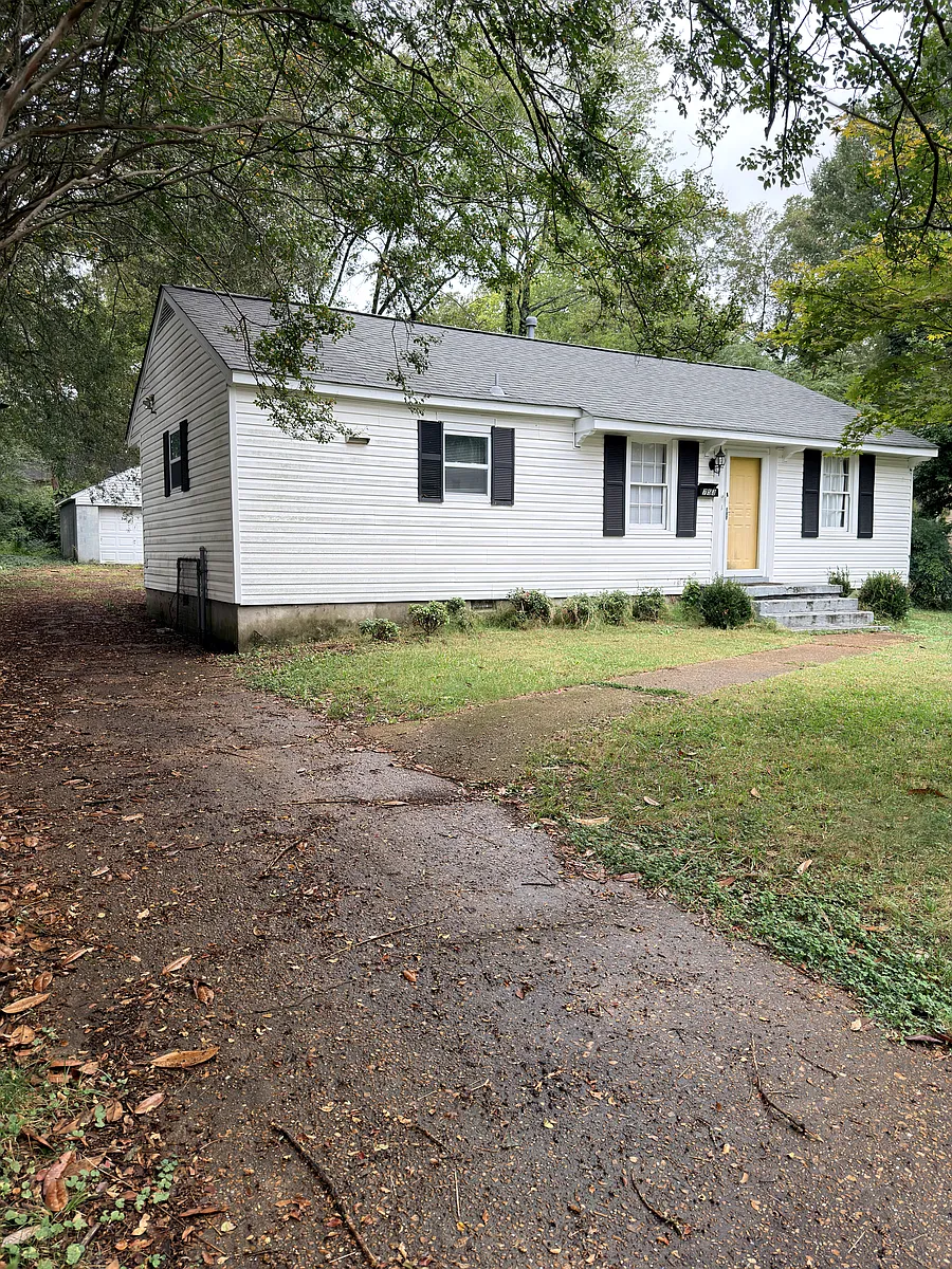 Building Photo - 753 Saint Nick Dr