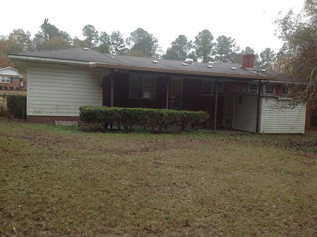 2nd image of 912 Jackson Ave
