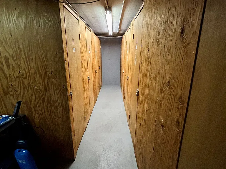 511 W Main St #206 — Photo 11