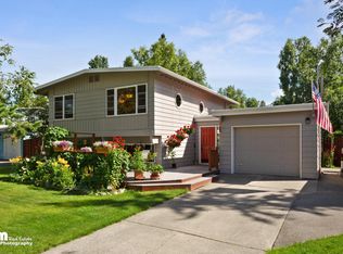 3813 Deborah Ln, Anchorage, AK 99504