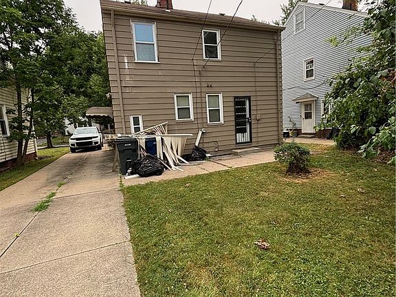 2nd image of 1920 Revere Rd