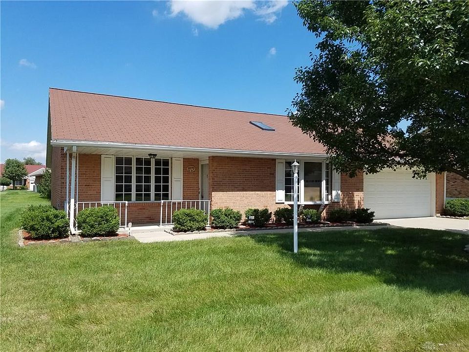 1st image of 1801 Primrose Ln