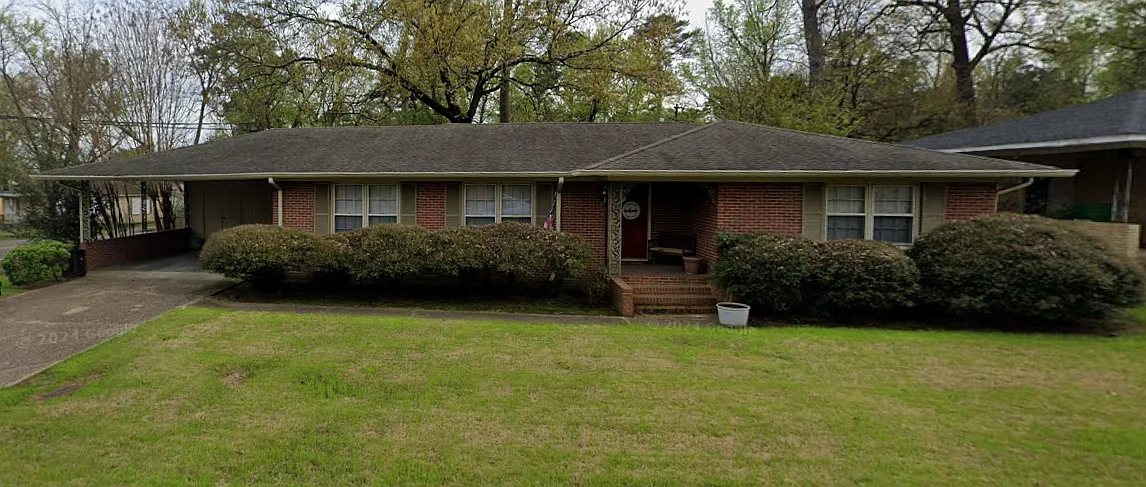 2 bed, 2205 sqft, $1,200 — Photo 1