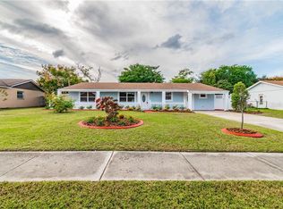 436 Flamingo Dr, Apollo Beach, FL 33572