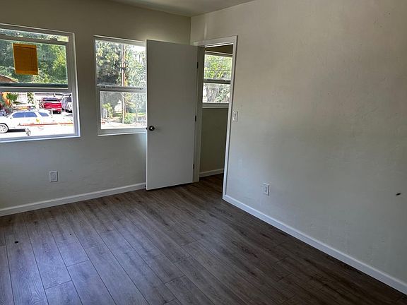 5th image of 759 N Caswell Ave APT B
