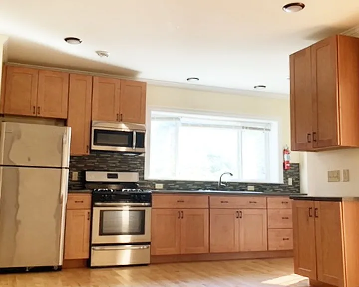 158 North St — Photo 2