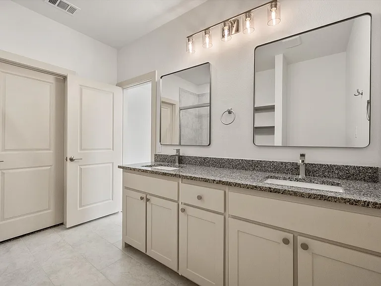 506 E Kimball St #2 — Photo 19