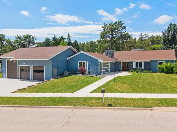 417 Berry Blvd, Rapid City, SD 57702