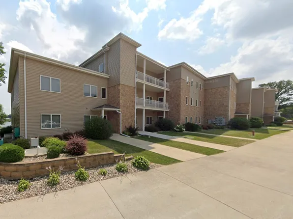 304 Lake Dr Unit B3, Arnolds Park, IA 51331