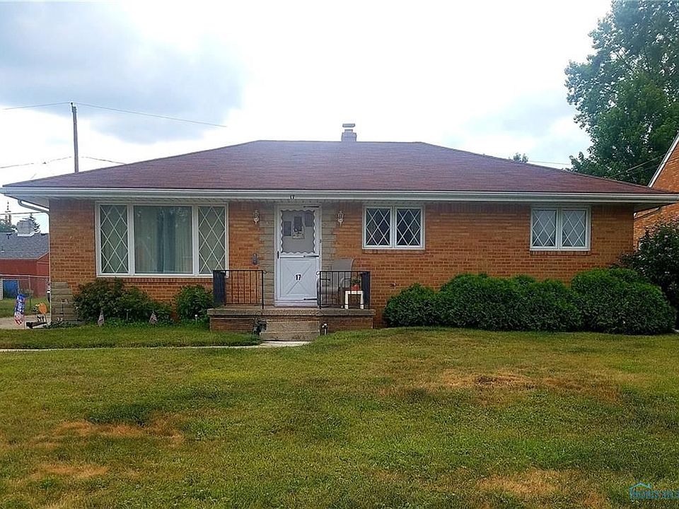 1st image of 17 Santus Dr