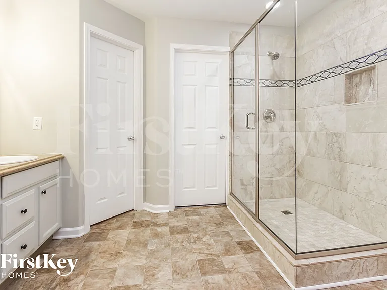 4700 Cork Ct — Photo 9