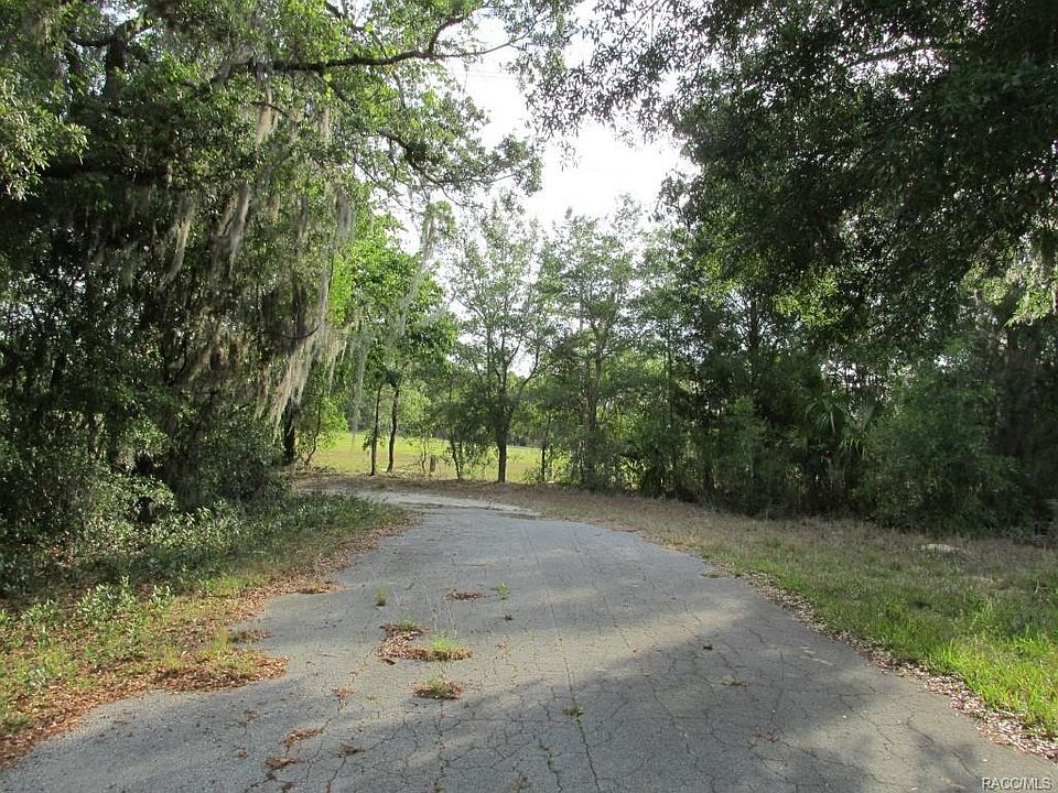 1st image of 4420 W Shady Knoll Pl