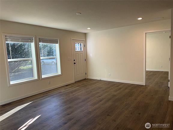 5th image of 20405 Crane Place