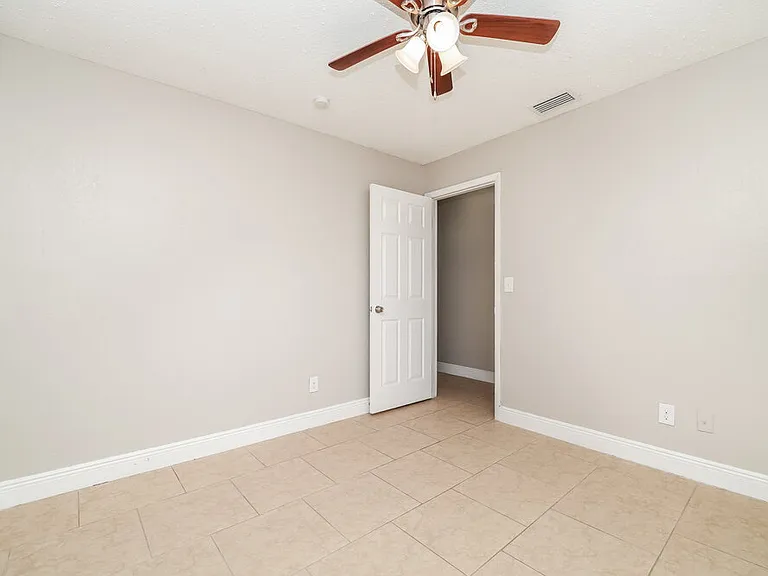 11105 Cherrywood Ln — Photo 13