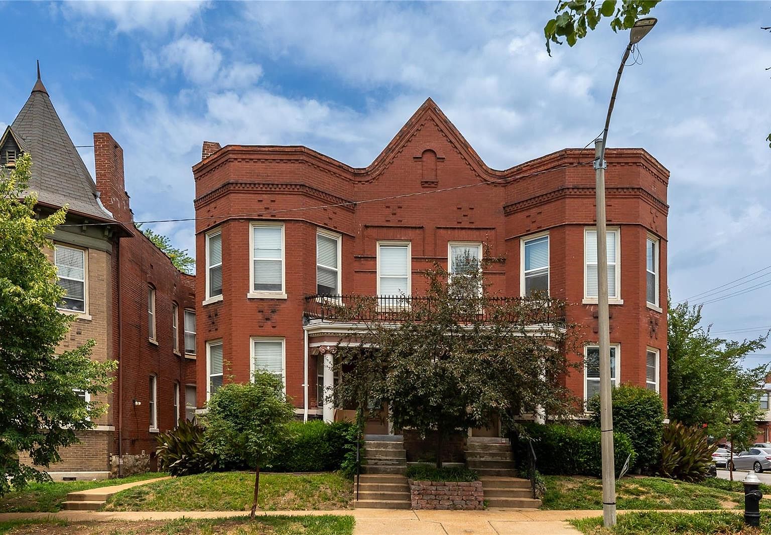 3903 Botanical Ave APT B, Saint Louis, MO 63110 | Zillow