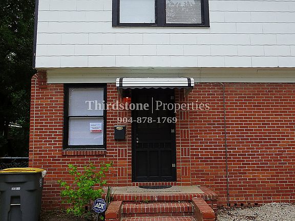 2nd image of 1206 Cherry St