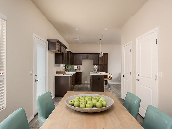 4th image of 3548 E Palm Ln