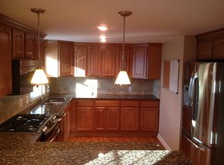 5524 Hedges Ave, Raytown, MO 64133