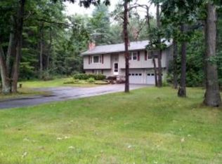 11 Waterview Dr, Amherst, NH 03031