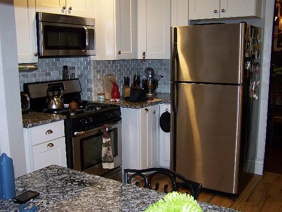 3rd image of 114 W James St