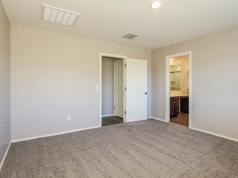 25422 W La Mont Ave — Photo 10