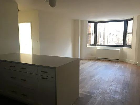 Rented by Sotheby's International Realty | media 19