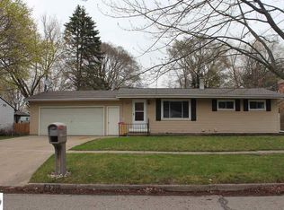 320 W Grand Ave, Mt Pleasant, MI 48858