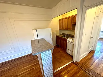 Rented by LRGNY Group, Inc.