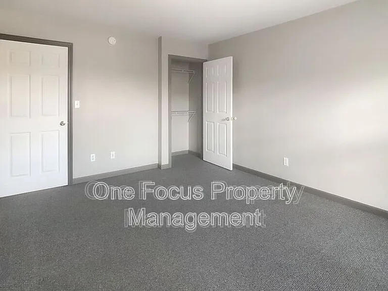 415 E Church St #5 — Photo 2