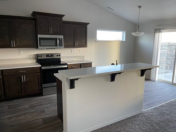 5th image of 4245 Cove West Dr