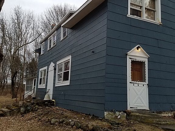 2nd image of 15 Johnson Ln #1-5