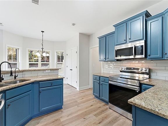 5th image of 61 Gatlin Ridge Run