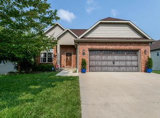 17 Lexibelle Dr, Columbia, MO 65201