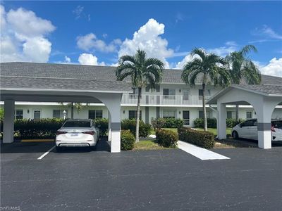 121 Gabriel Cir APT 7, Naples, FL, 34104