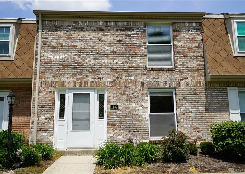 1st image of 1439 Crown Point Ct