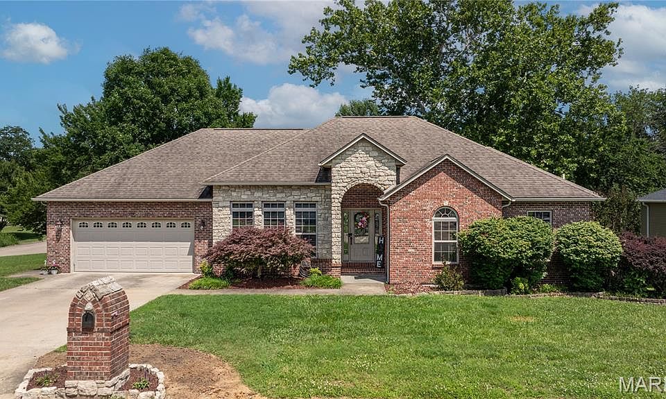 1st image of 115 Key Stone Dr