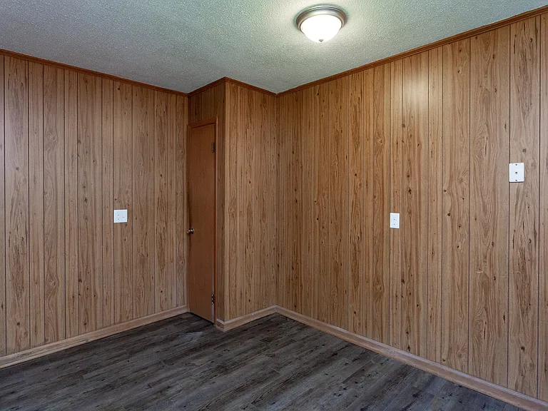 203 S Alston St — Photo 22