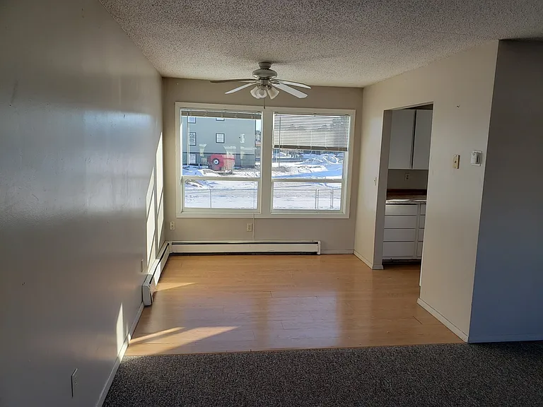 304 & 306 S 20th Ave — Photo 9