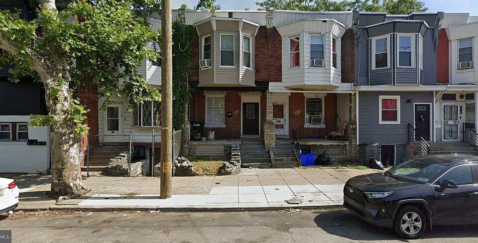 1st image of 5726 W Girard Ave