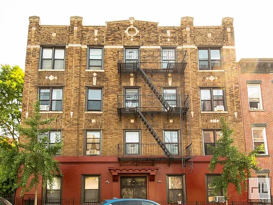 Rented by Highline Residential | media 9