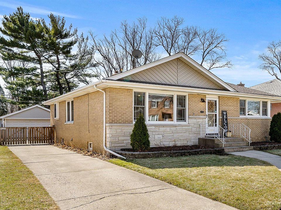 1st image of 10045 Drury Ln