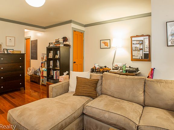4th image of 601 President St #1